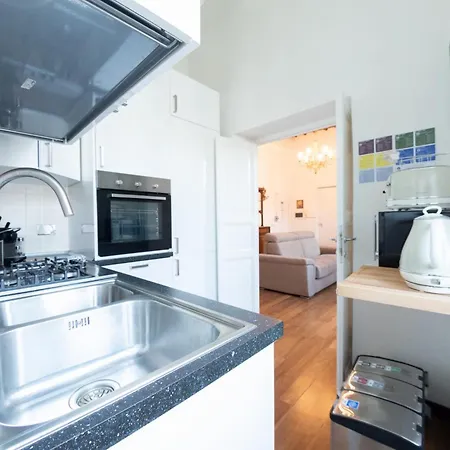 Apartment The Rent - Spacious Multi-room On Via Cavour