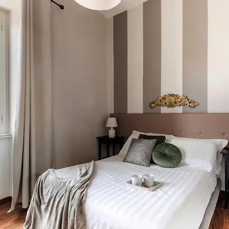 Apartment The Rent - Spacious Multi-room On Via Cavour Rome
