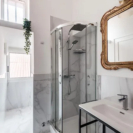 Apartment The Rent - Spacious Multi-room On Via Cavour Rome