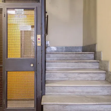 The Rent - Spacious Multi-room On Via Cavour * Rome